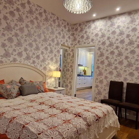 Lovely Apartment In Tallinn Old Town Bagian luar foto