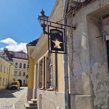 Lovely Apartment In Tallinn Old Town Bagian luar foto